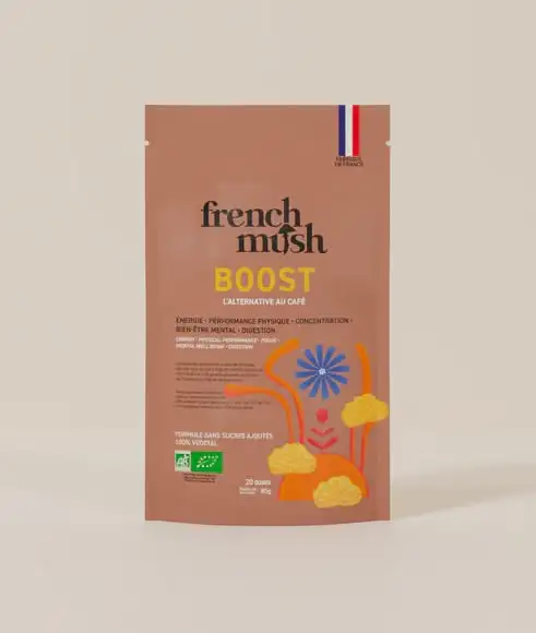 La Balance Mushroom Blend de Four Sigmatic est un mélange puissant de super-aliments, notamment du champignon Lion’s Mane, réputé pour ses bienfaits sur la clarté mentale et la concentration. Ce produit est idéal pour remplacer le café tout en profitant d’un coup de boost sans les inconvénients comme la nervosité ou les pics d’énergie. Avec un goût doux et agréable, ce mélange peut se consommer chaud ou froid, et s’intègre facilement dans votre routine quotidienne.
