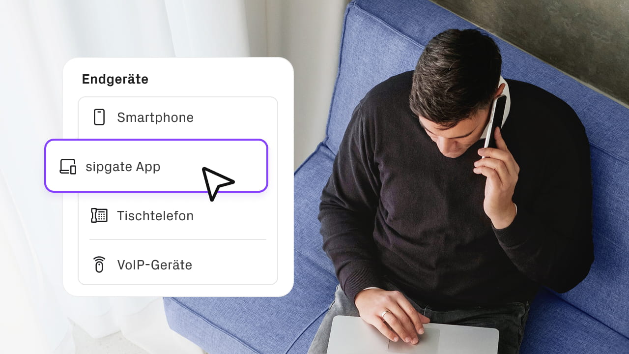 Ein Mann, der mit dem Handy telefoniert und am Laptop sitzt als Beispiel für Endgeräte. Dazu eine Liste von Endgeräten.