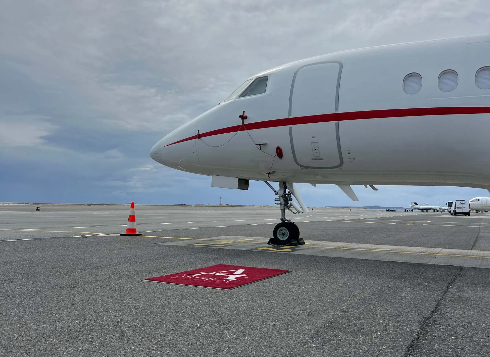 Dassault Falcon 900LX in flight, long-range trijet private jet for premium charter