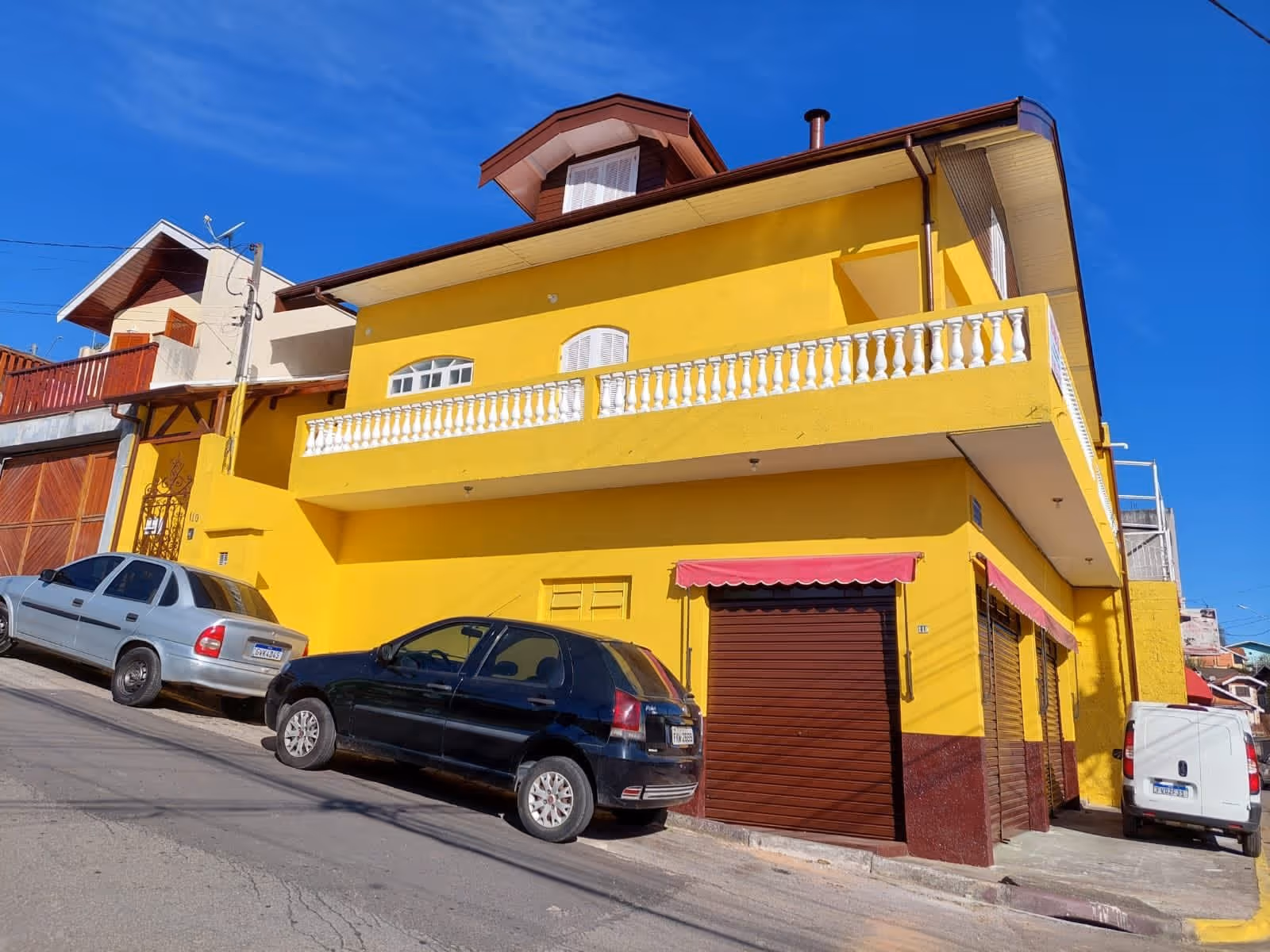 Sobrado proximo ao portal da cidade 