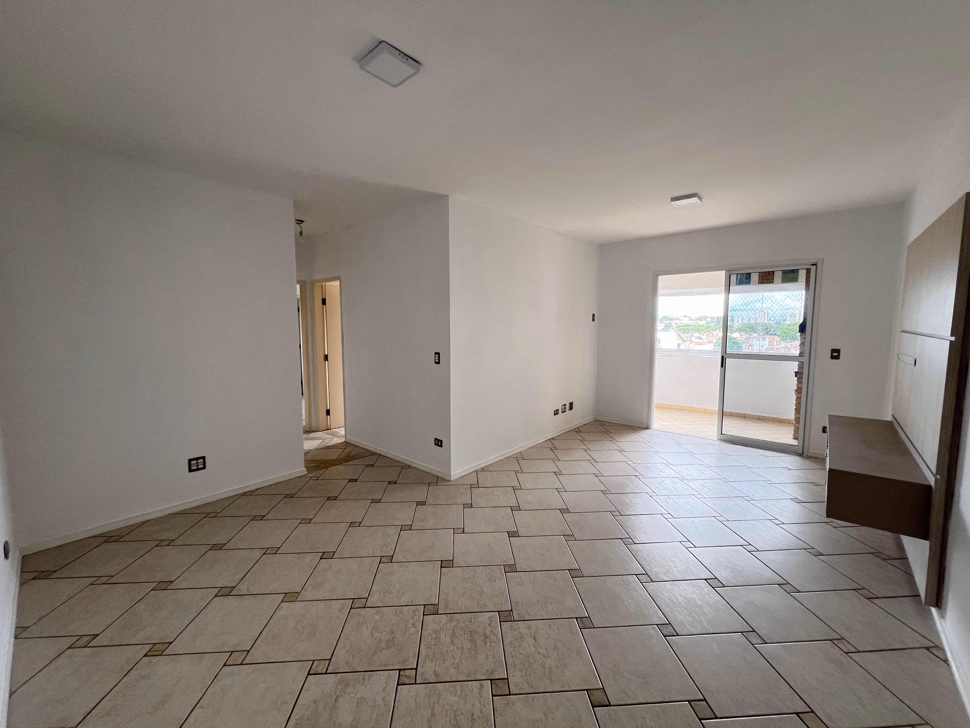 Amplo apartamento no jardim das nações 