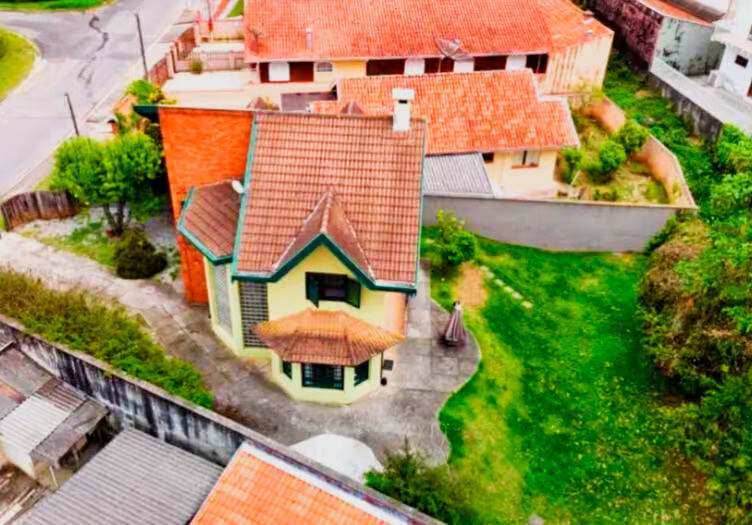 Sobrado no Vila Nova Suíça, em Campos do Jordão