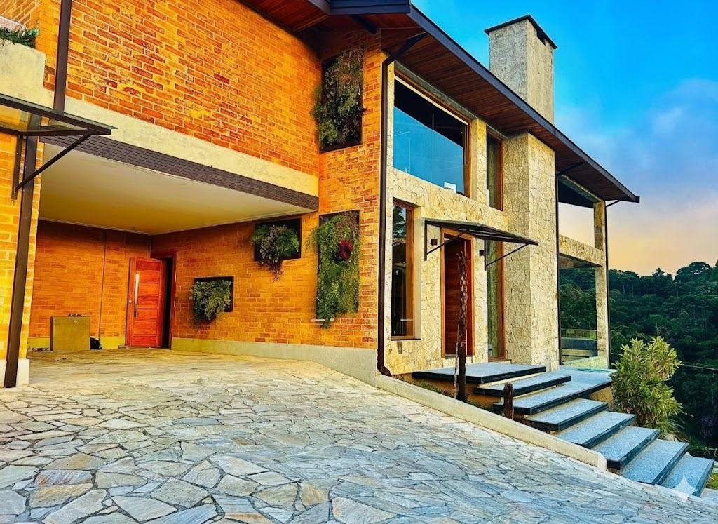 Imóvel espetacular em condominio fechado, Um investimento em conforto, elegância e vista privilegiada nas montanhas