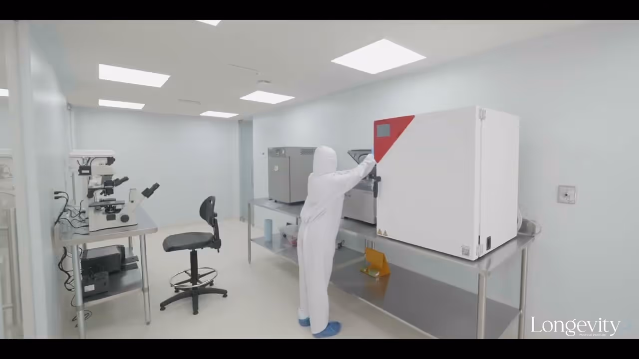 Inside the Stem Cell Biotechnology Lab at Longevity Medical Institute®
