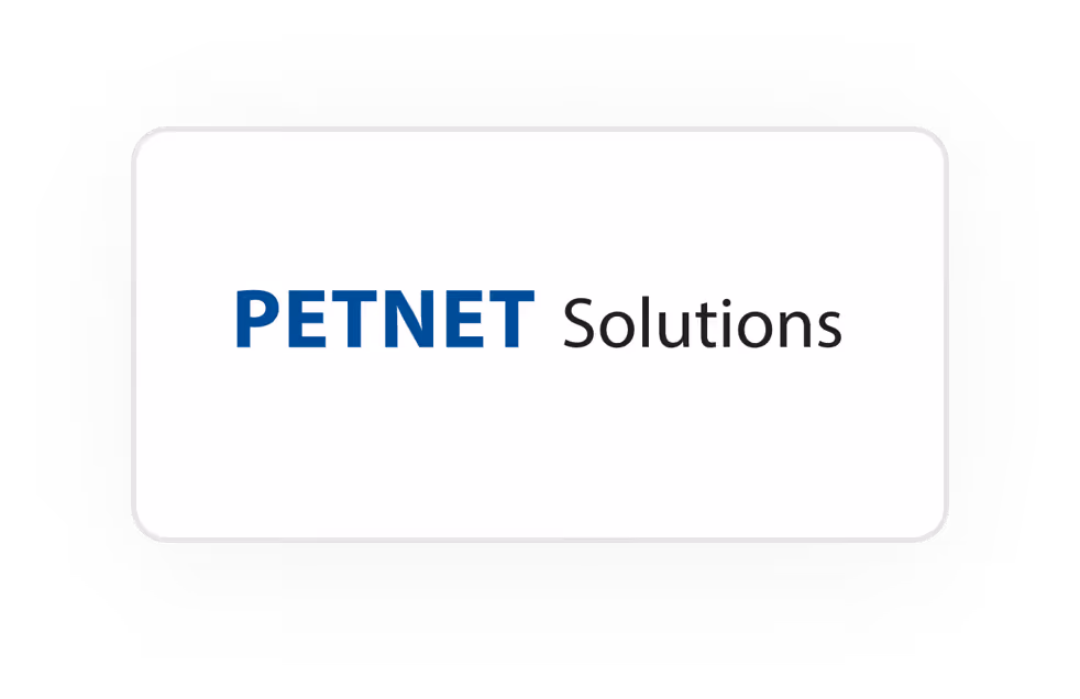 Logo texte de PETNET Solutions en bleu et noir sur fond blanc.