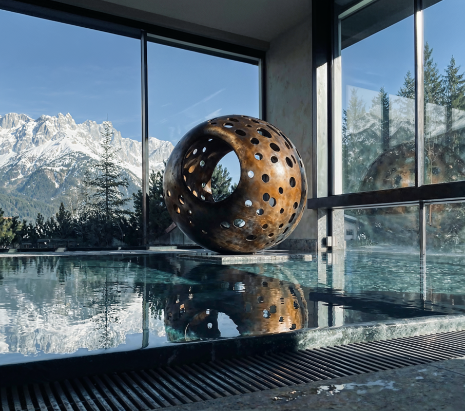 Large Scale Sculptures by Ariete Art