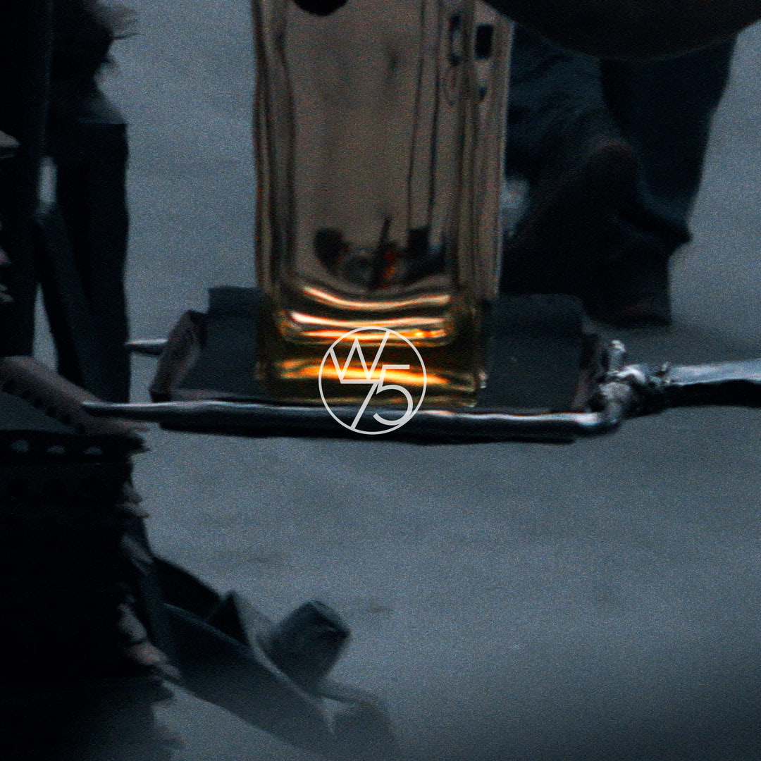 W75