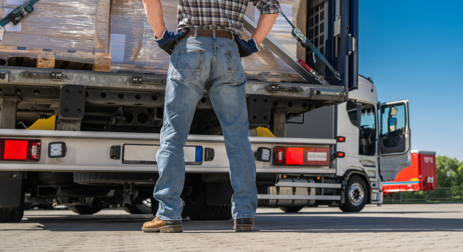 Your Freight Is Ready. The Receiver Isn’t. Now What?