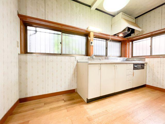 Tokyo akiya, Tokyo akiya for sale, cheap houses japan, homes in japan for sale, Japan Vacant home, abandoned homes in japan,  japanese real estate listings in english, vacant home japan, akiya home japan, akiya in japan, japanese akiya