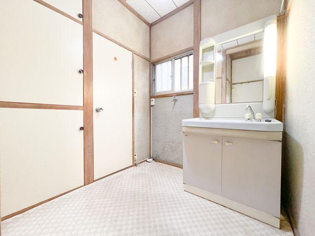 Tokyo akiya, Tokyo akiya for sale, cheap houses japan, homes in japan for sale, Japan Vacant home, abandoned homes in japan,  japanese real estate listings in english, vacant home japan, akiya home japan, akiya in japan, japanese akiya