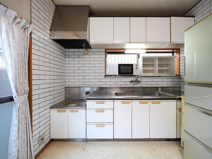 Tokyo homes for sale, cheap old houses tokyo, cheap old houses Japan, Old Houses Japan, Akiya for sale in Tokyo, Akiya in Tokyo, Tokyo home