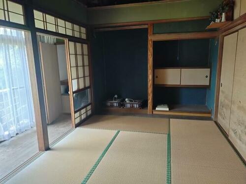 Affordable 6DK Home with Bay Views in Sasebo City
