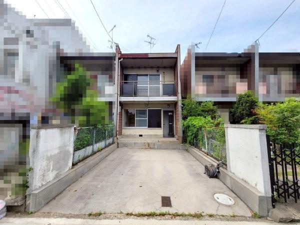 Charming 3-Bedroom Akiya Retreat in Ogura Town