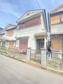 Traditional 3-Bedroom Rustic Getaway in Yawata Komatsu