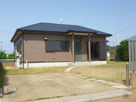 Tranquil 2-Bedroom Akiya Retreat in Otake