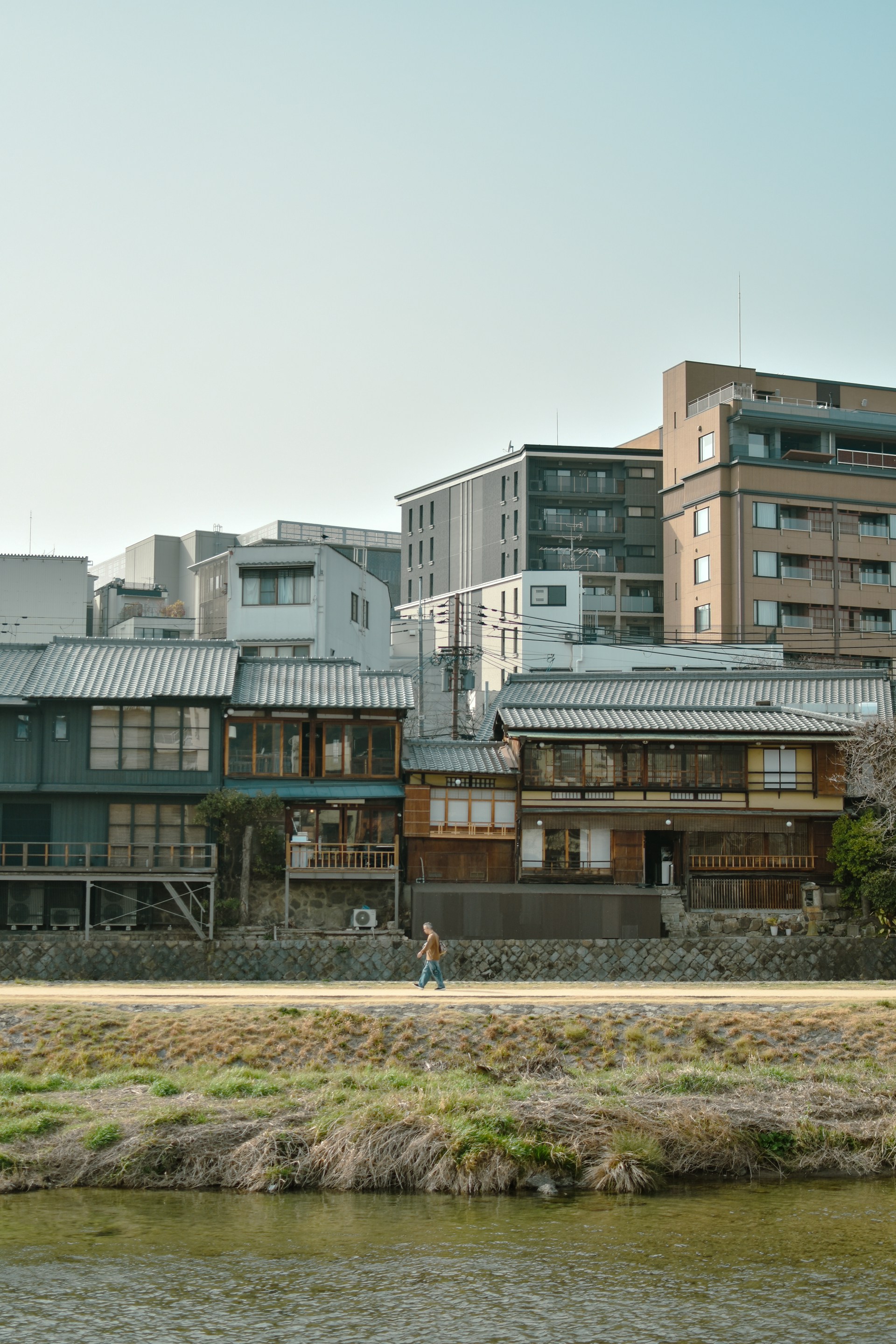 Google Trends Reveal Spikes in “Japan House for Sale”