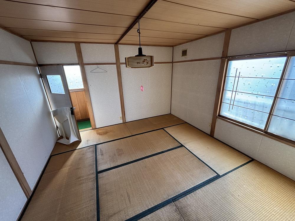 Two-Story Home in Iwamizawa, Hokkaido