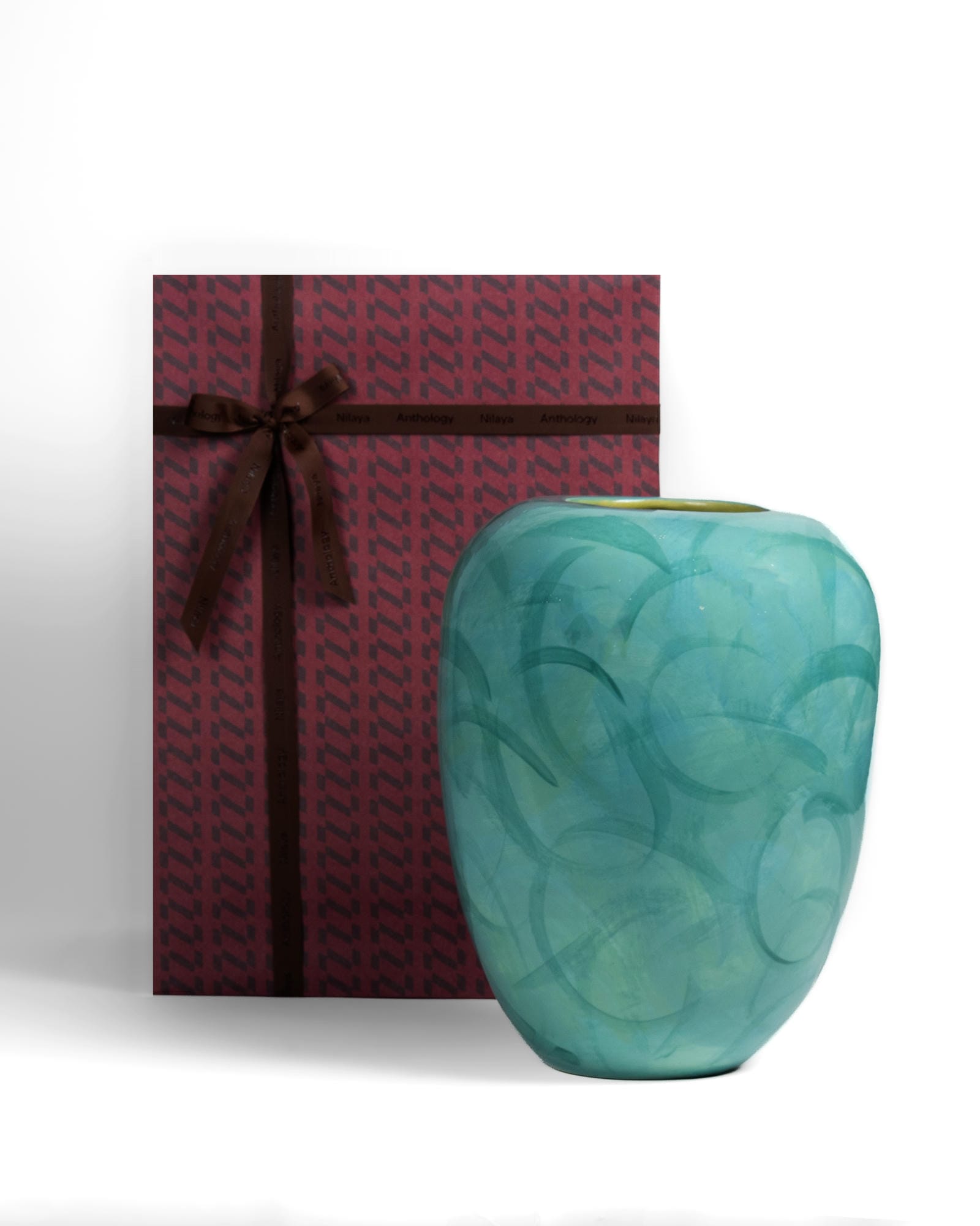 Hand-painted Havana Vase