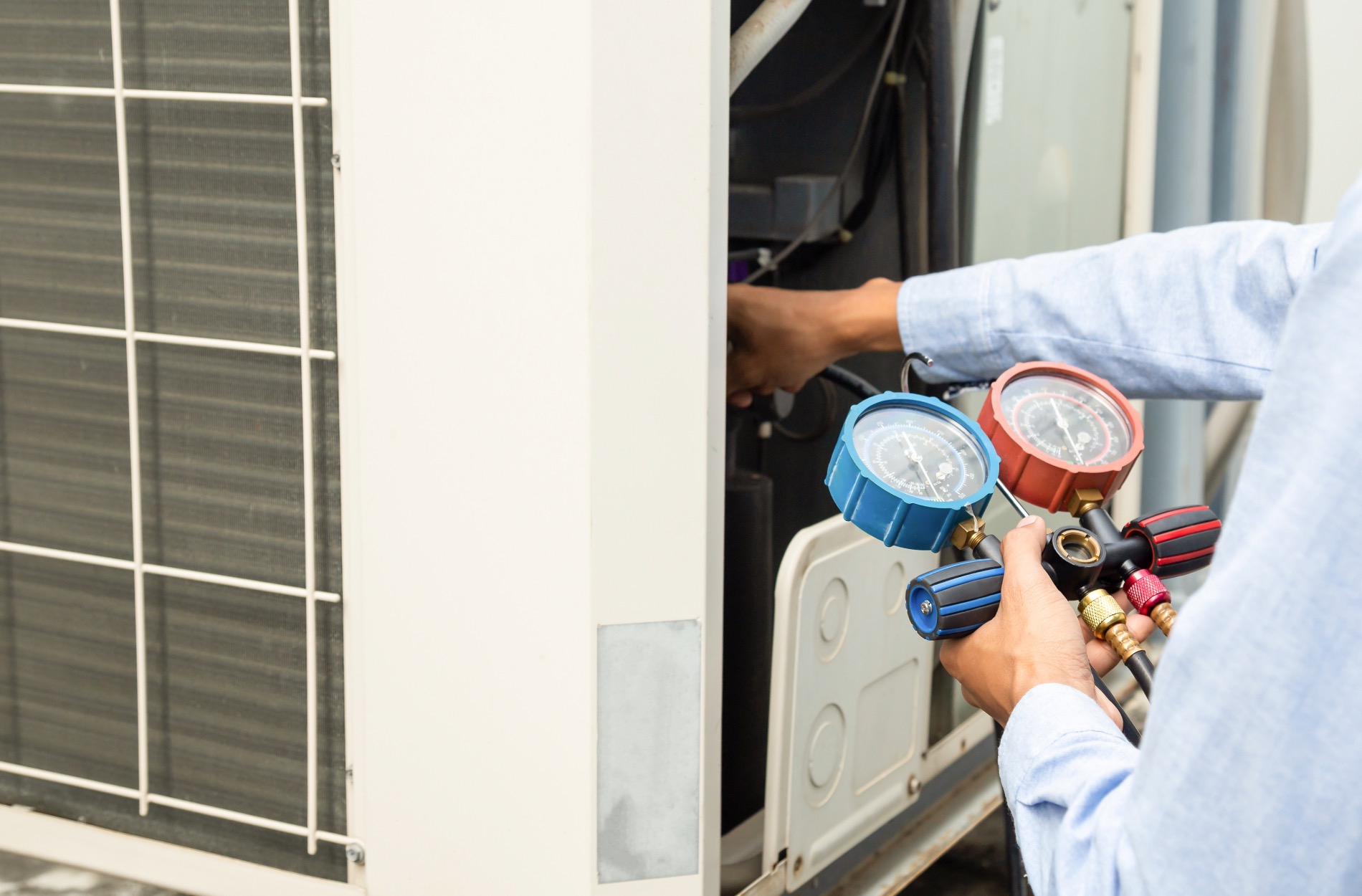 Understanding Unusual AC Condenser Noises in Your Miami Home