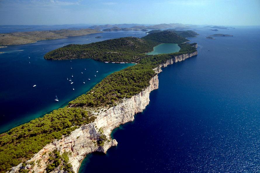 Sailing Through Croatia’s National Parks: A Journey You'll Never Forget