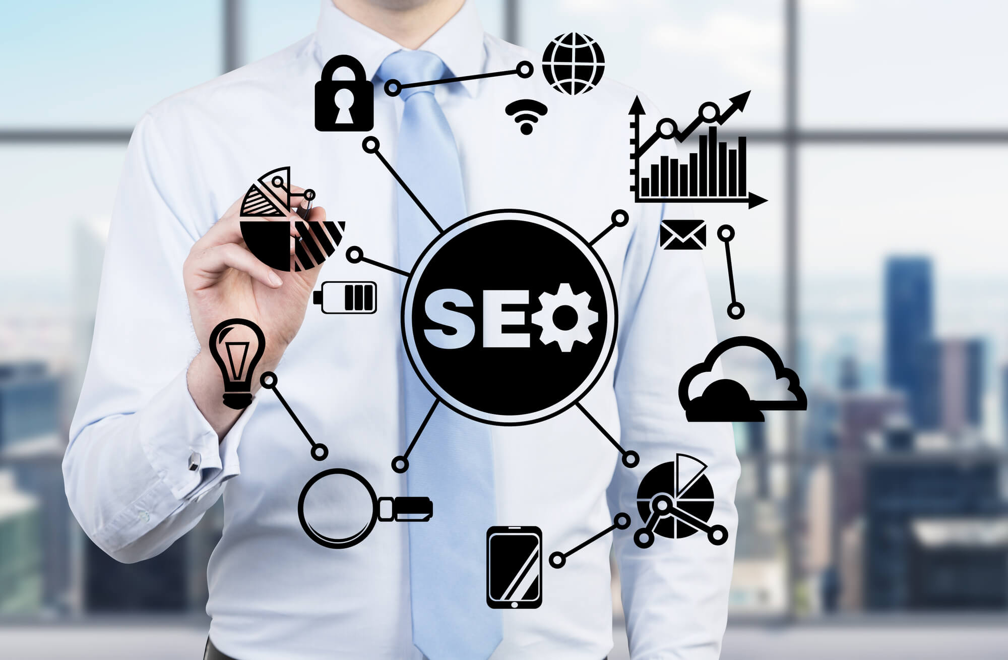 florida seo company expert writing seo and its elements on screen