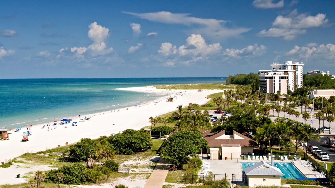 Aerial view of Venice, FL lifestyle