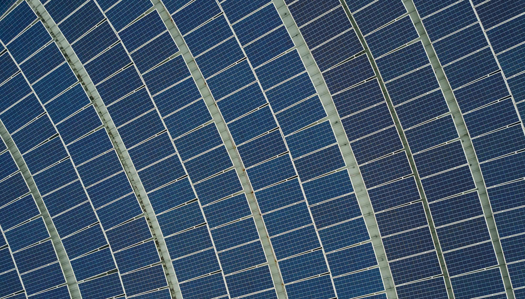 Commercial solar panel (PV) installations
