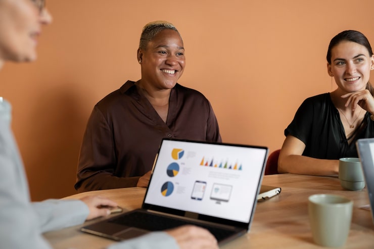7 Best Customer Insights Platform Options for Better CX