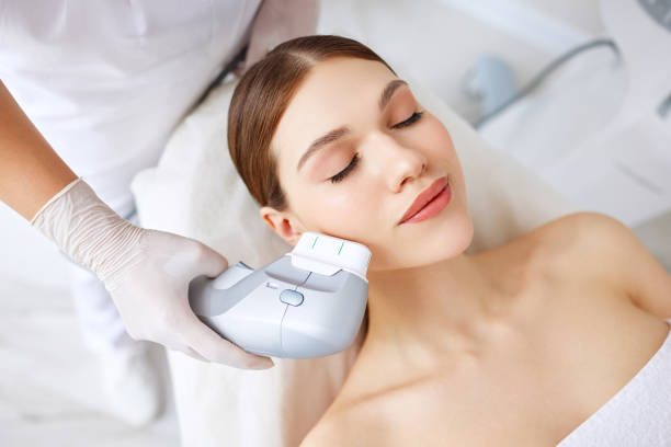 Trattamento HIFU viso in cabina da Glam Milano