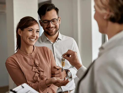 mecaza chasseur immobilier salle à manger décoration bleu orange