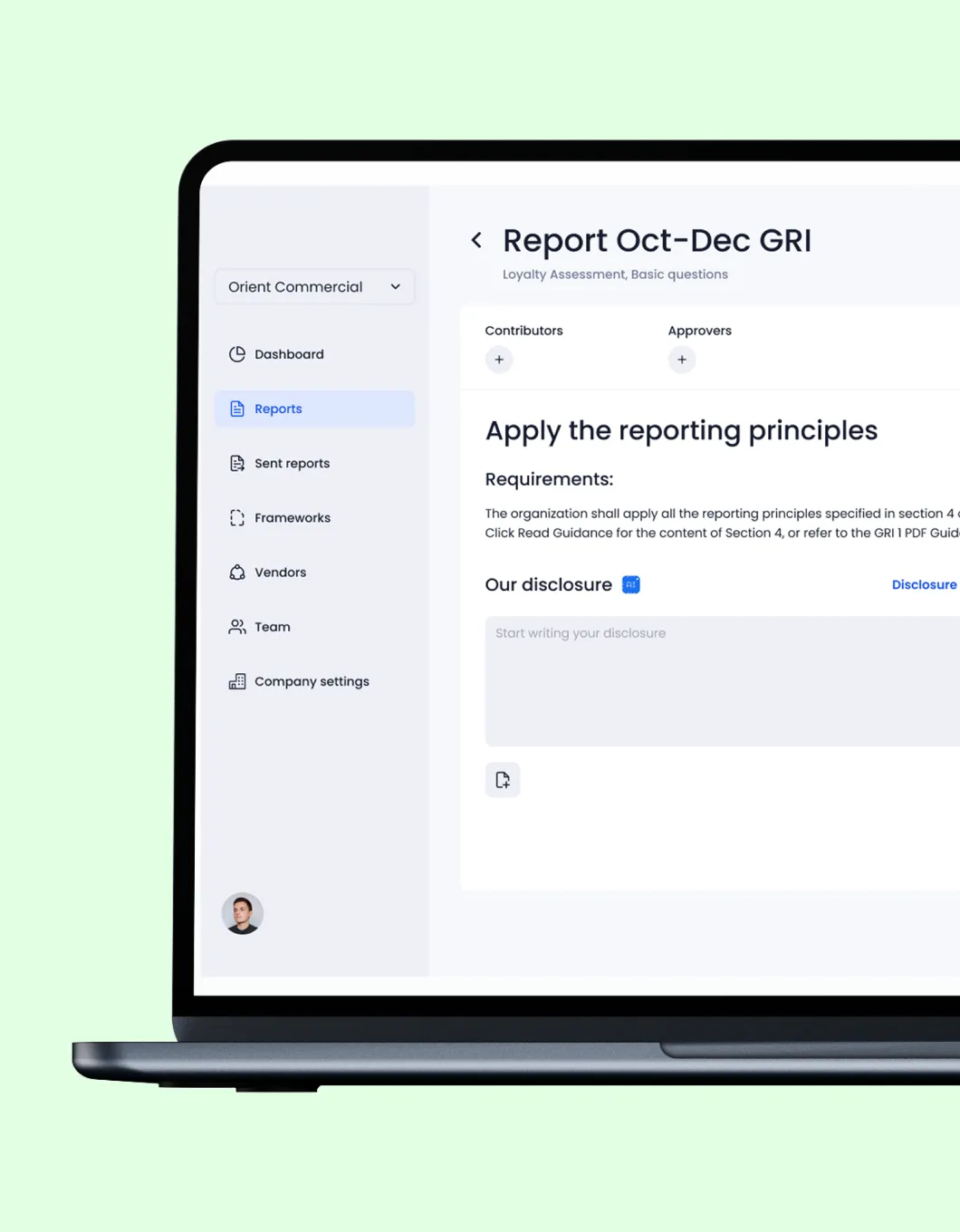 Обложка со скриншотами сервиса Smartchat