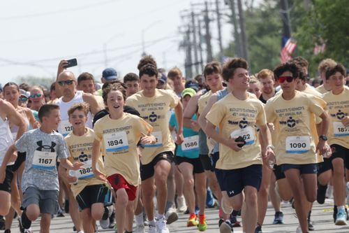 People at night event.