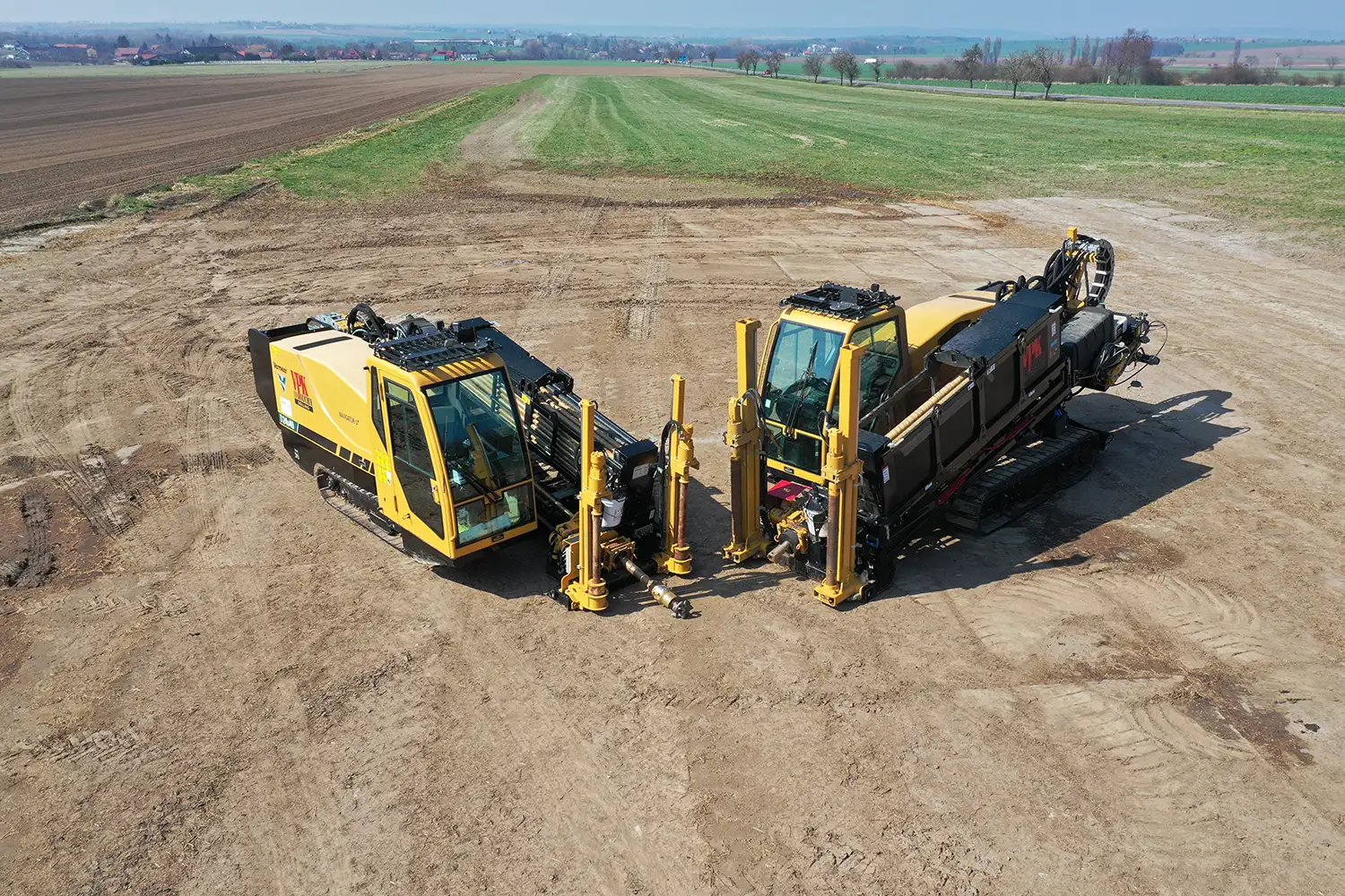 Bezvýkopové technologie pro inženýrské sítě – VPK Suchý Drilling, Zásmuky