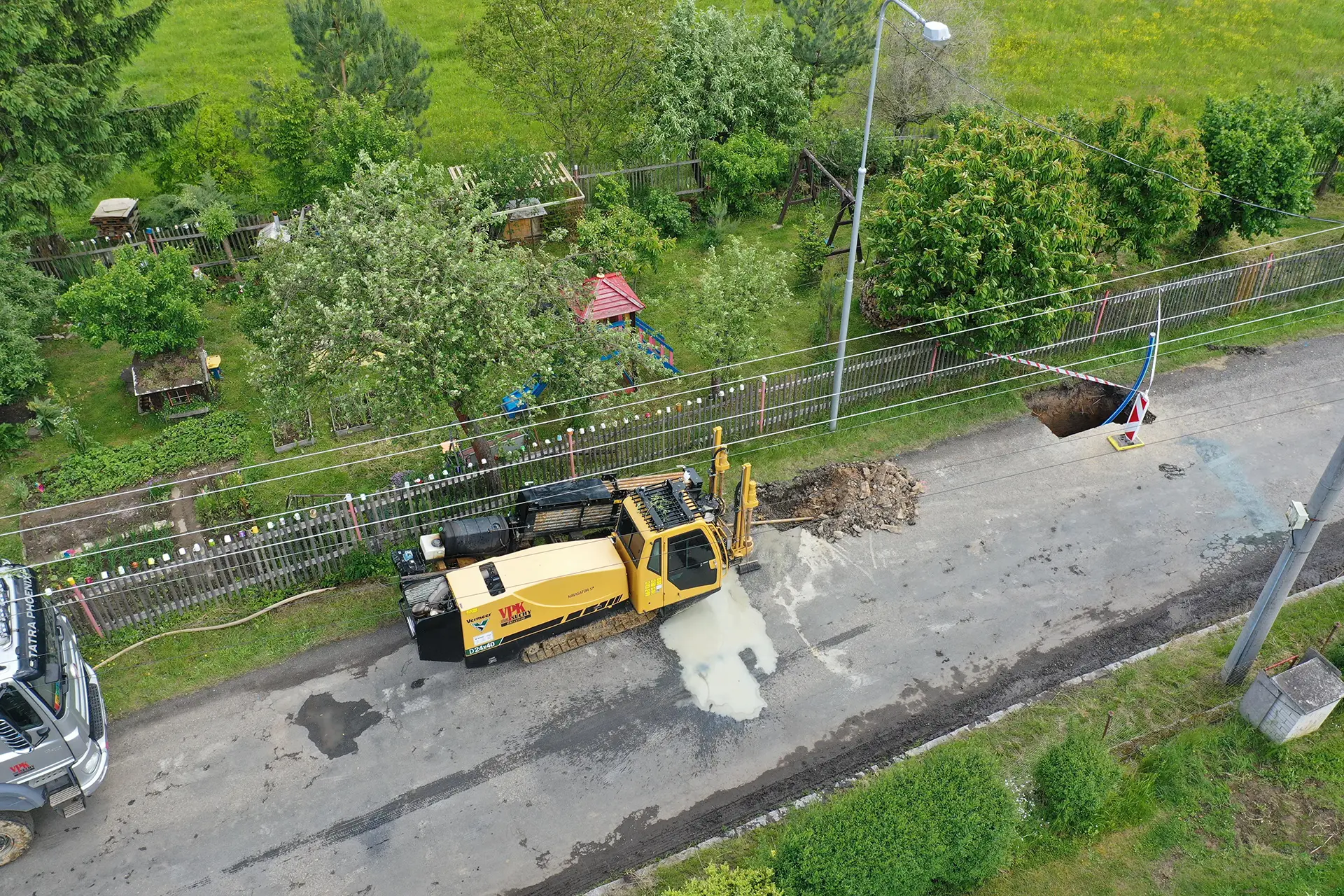 Realizace řízených a neřízených protlaků – VPK Suchý Drilling, Zásmuky