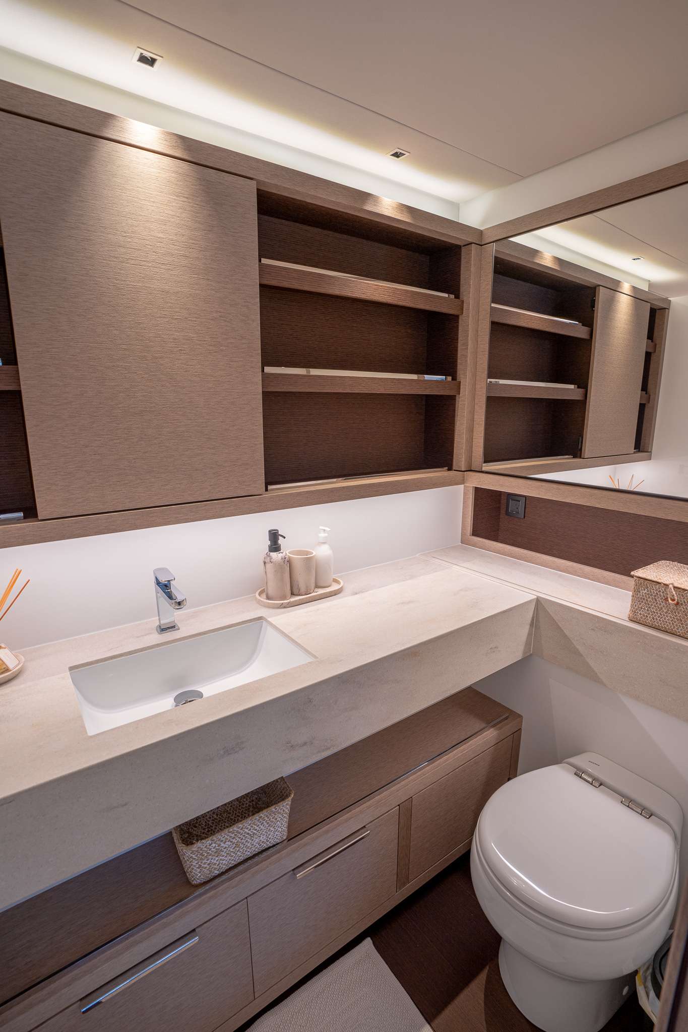 SEAHOME II - ensuite bathroom