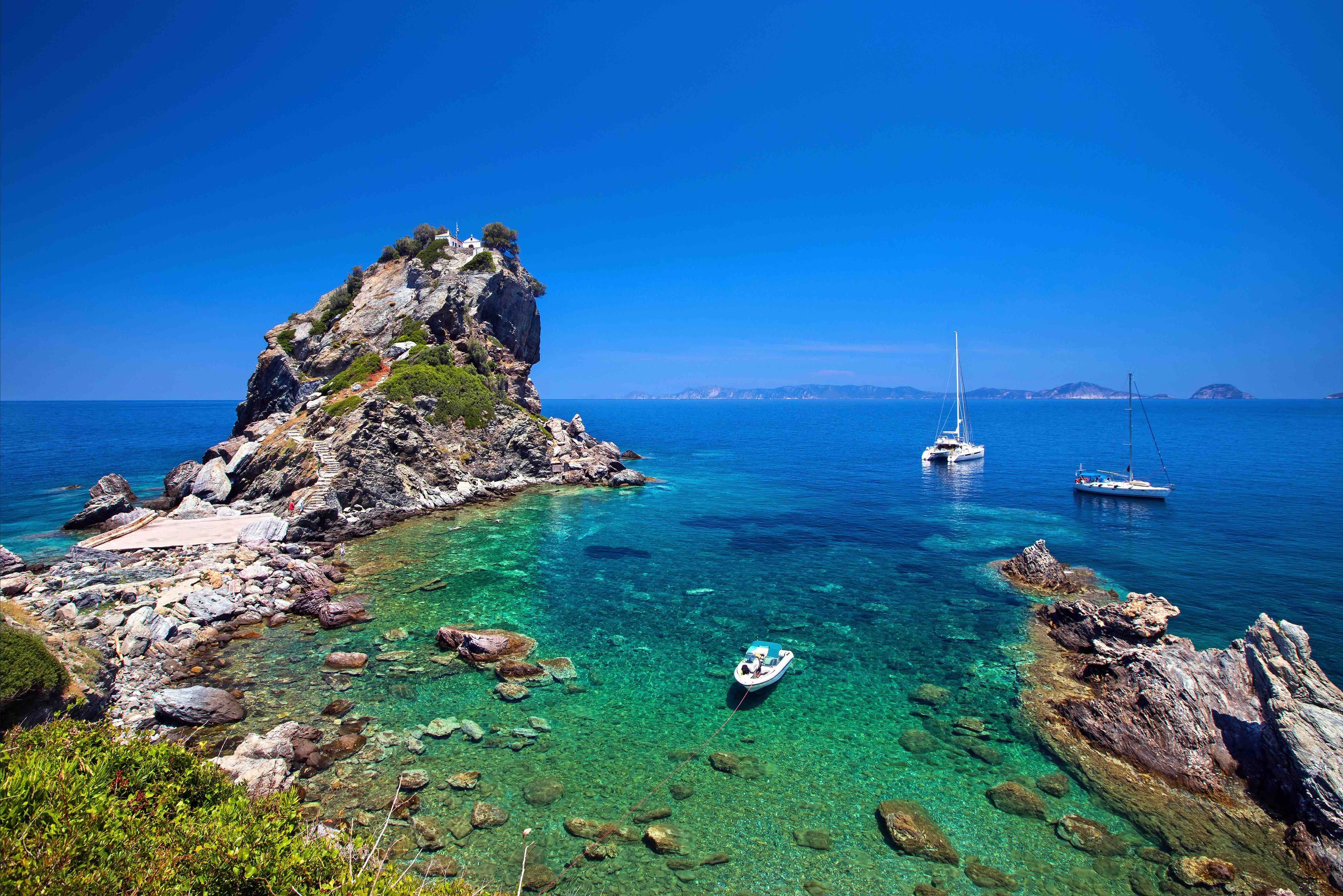 Sporades Yacht Charter