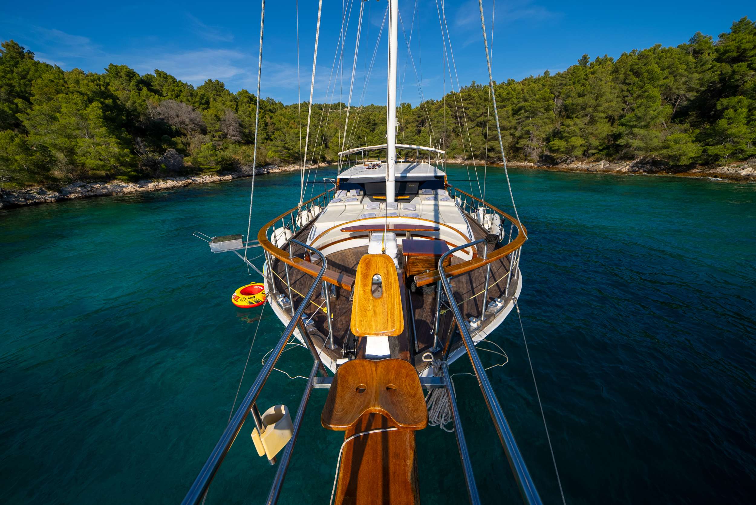 Gulet ALLURE in Croatia Foredeck
