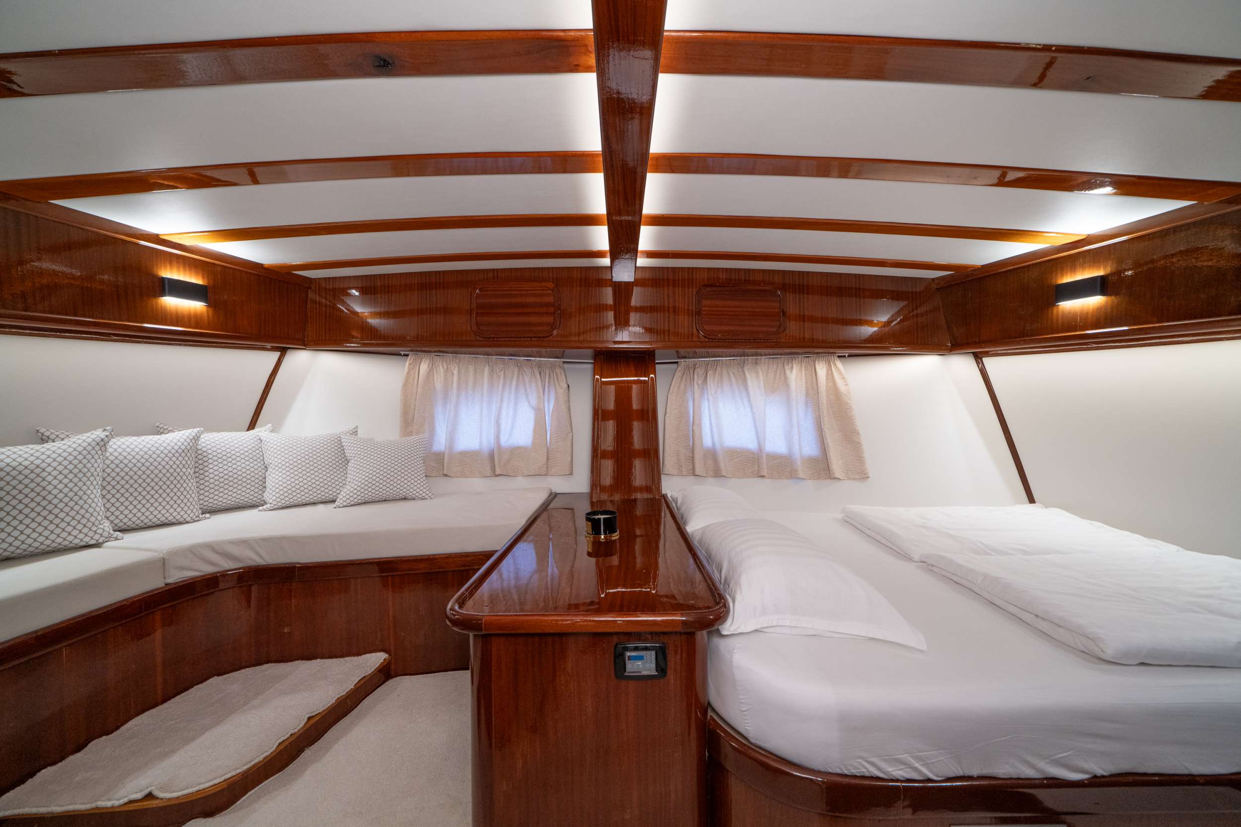 ALLURE Master Cabin