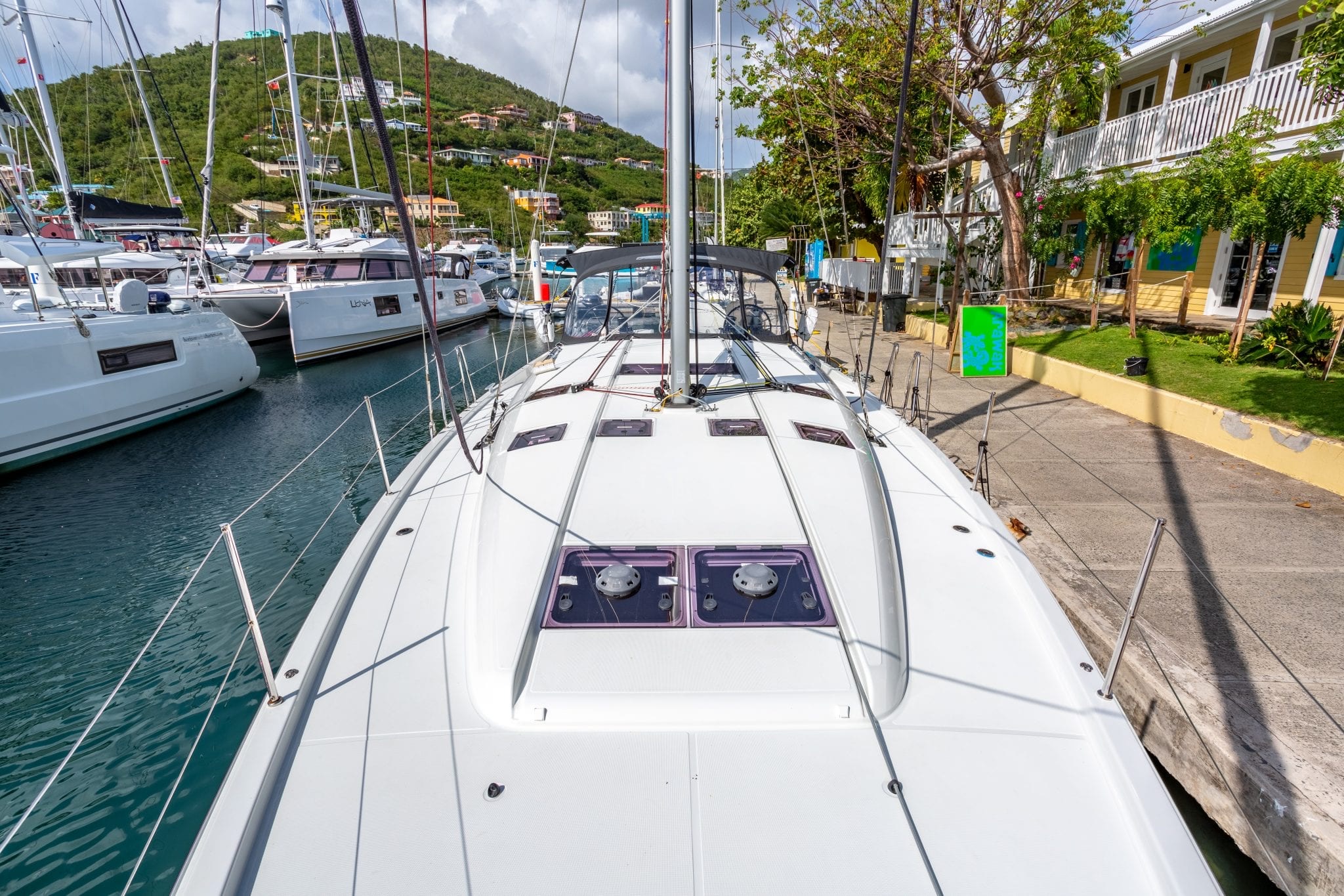 COSETTE II - foredeck
