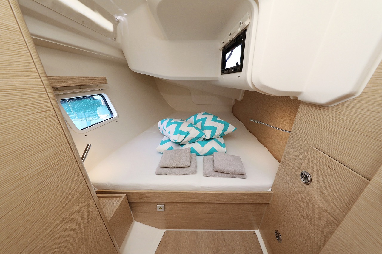 ESTEL - Hanse 418 starboard aft cabin