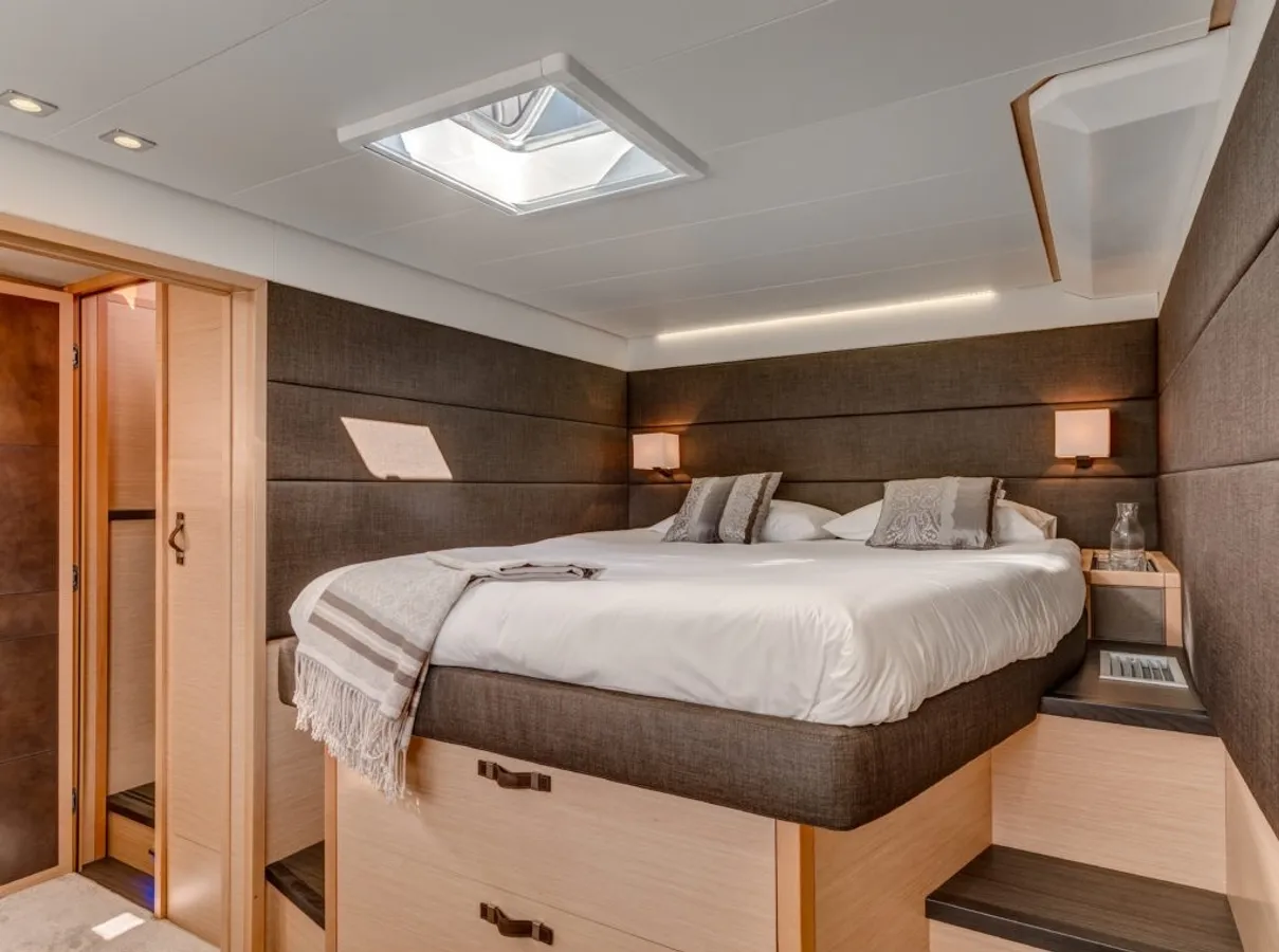 ALLGERA - Lagoon 630 - double cabin