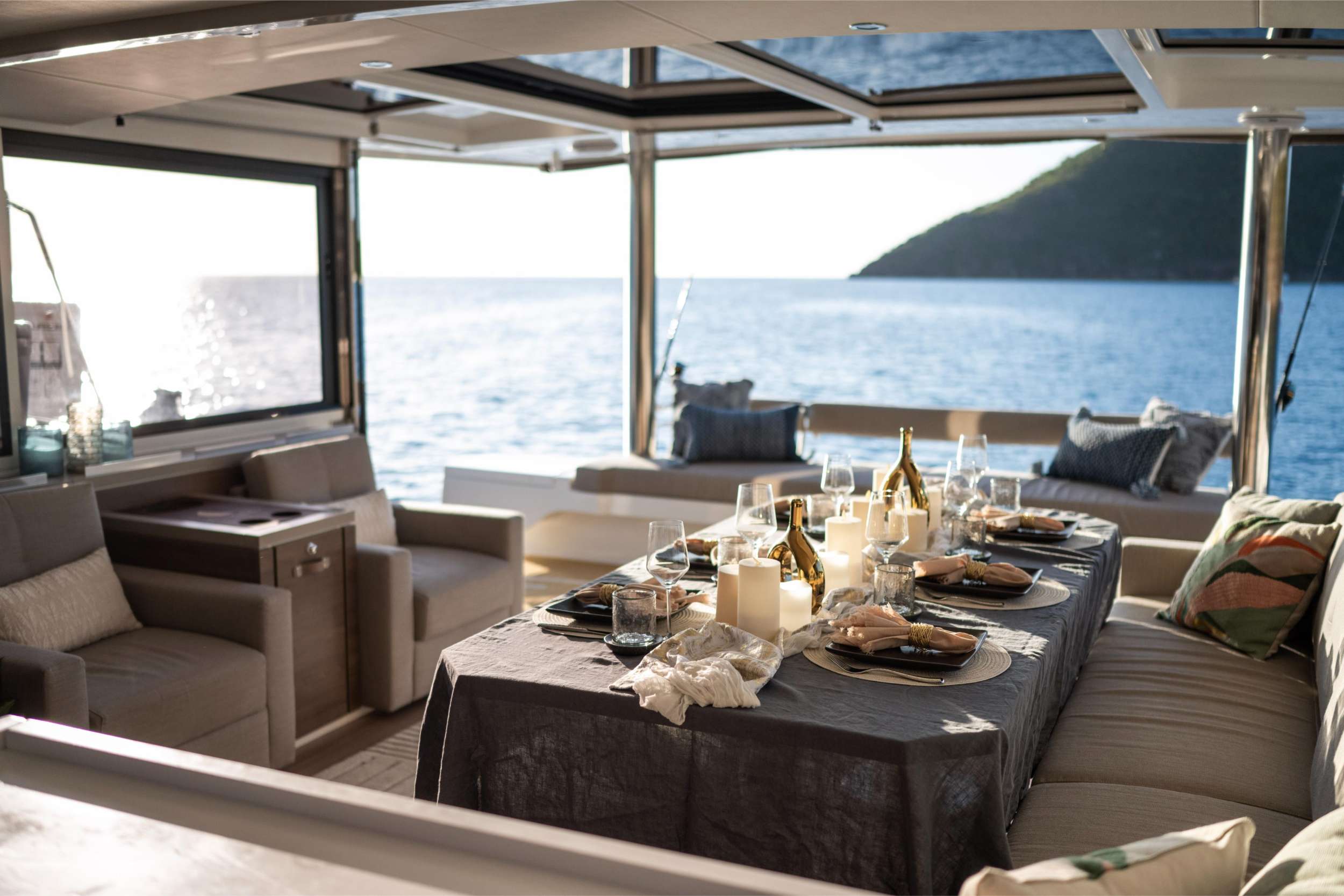 KALTO - aft deck dining area