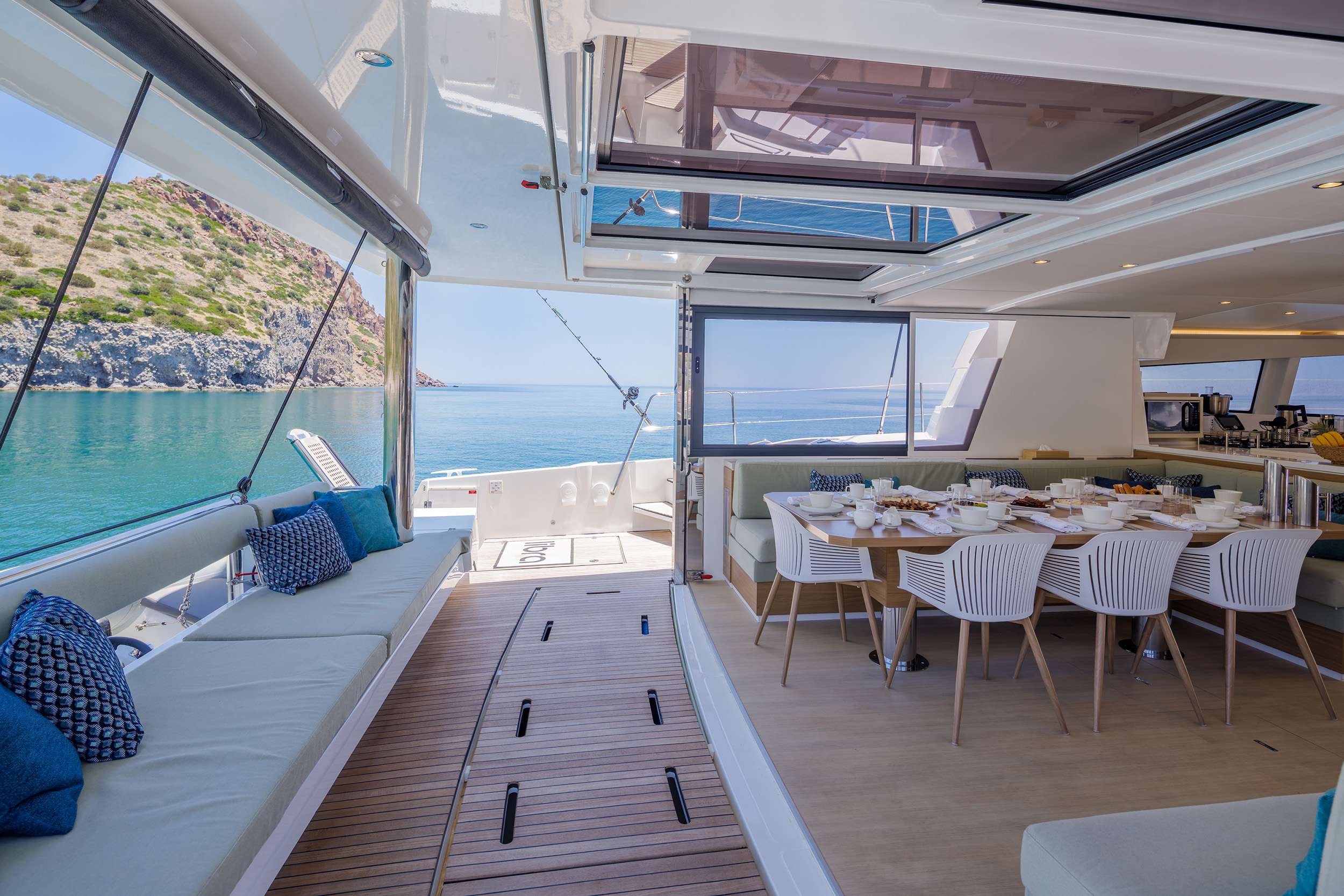 LIBRA - Aft Deck Walkway