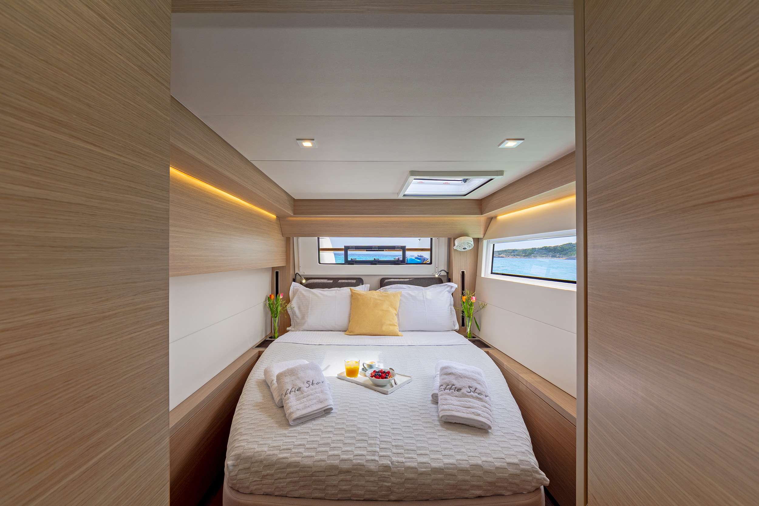 EFFIE STAR - Lagoon 51 Guest Cabin