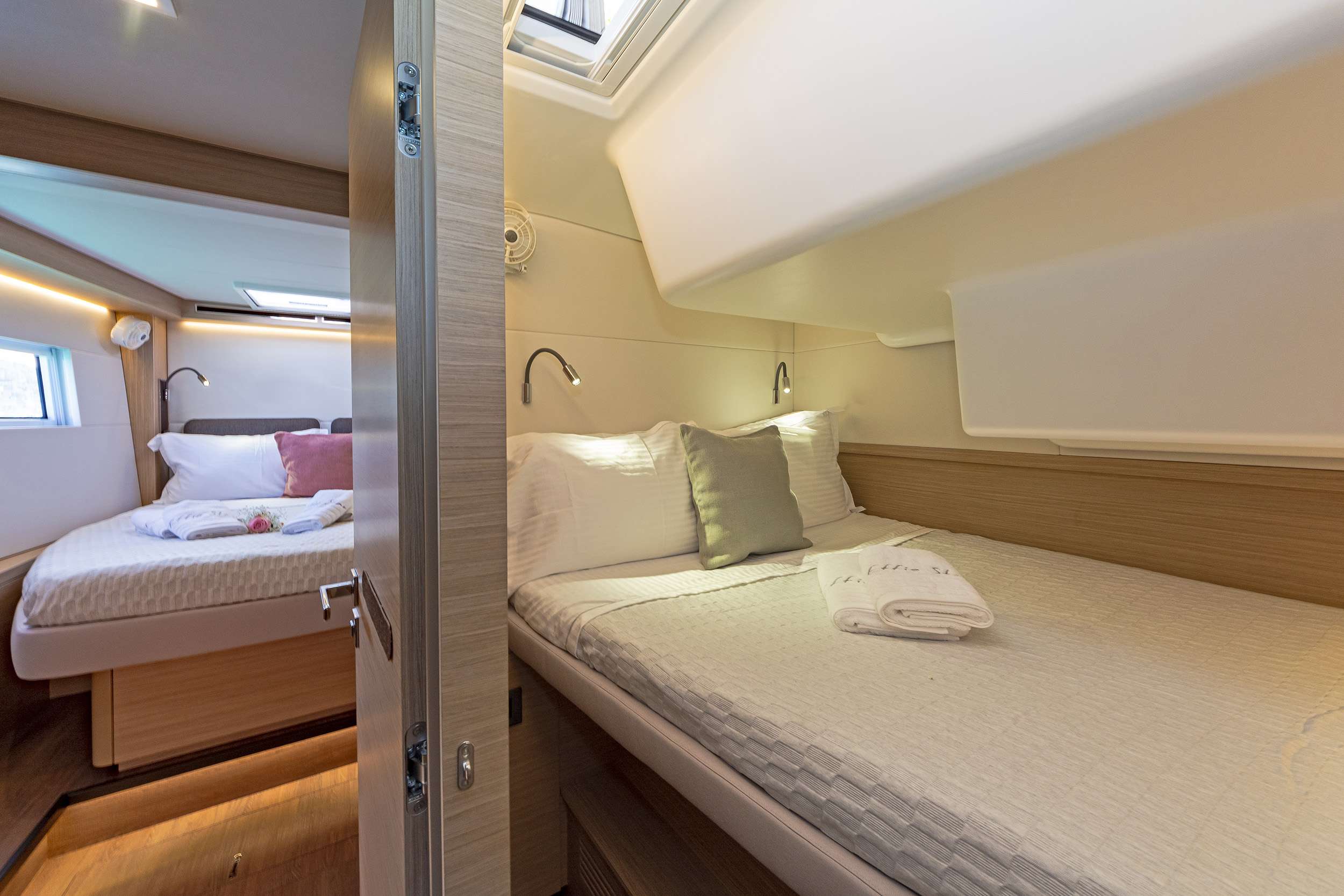 EFFIE STAR - Lagoon 51 Semi Double Cabin