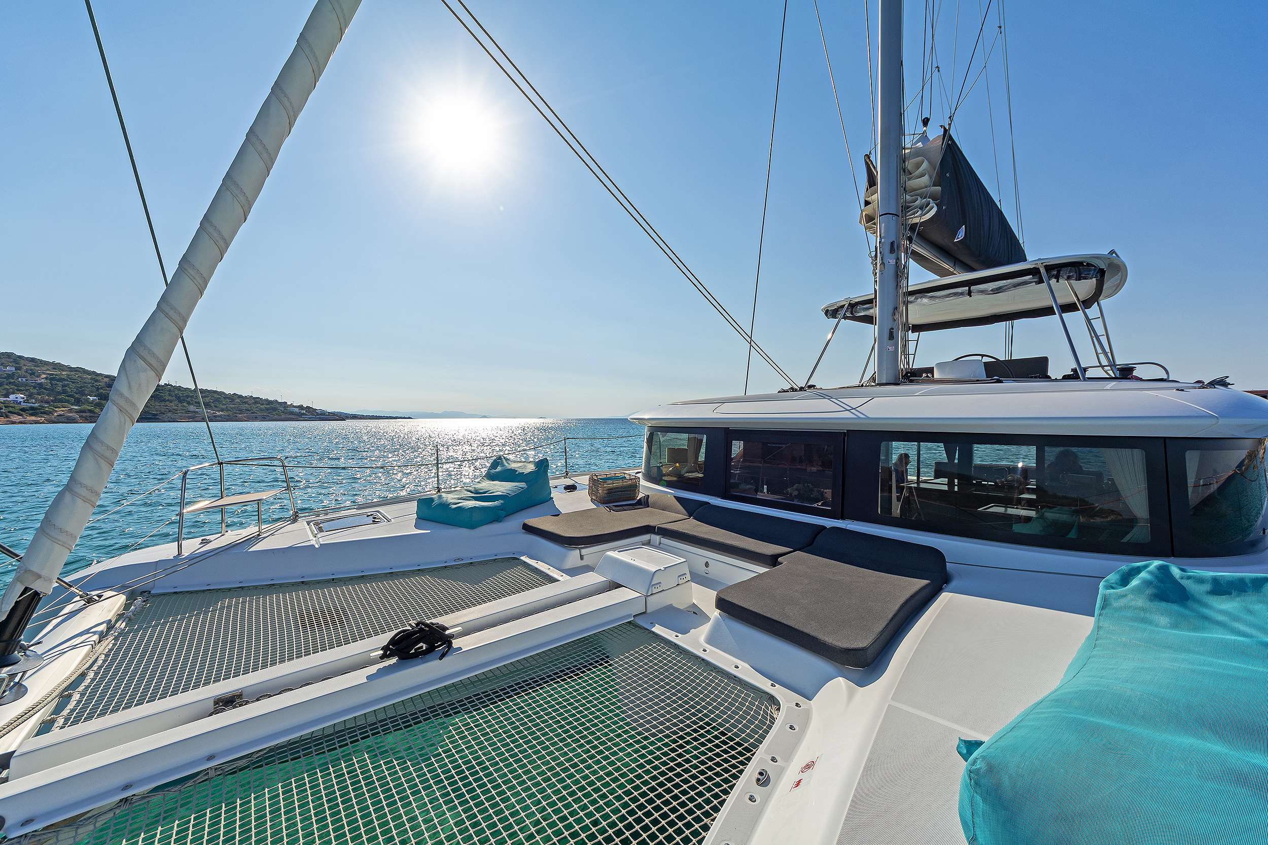 MY STAR - Lagoon 46 foredeck