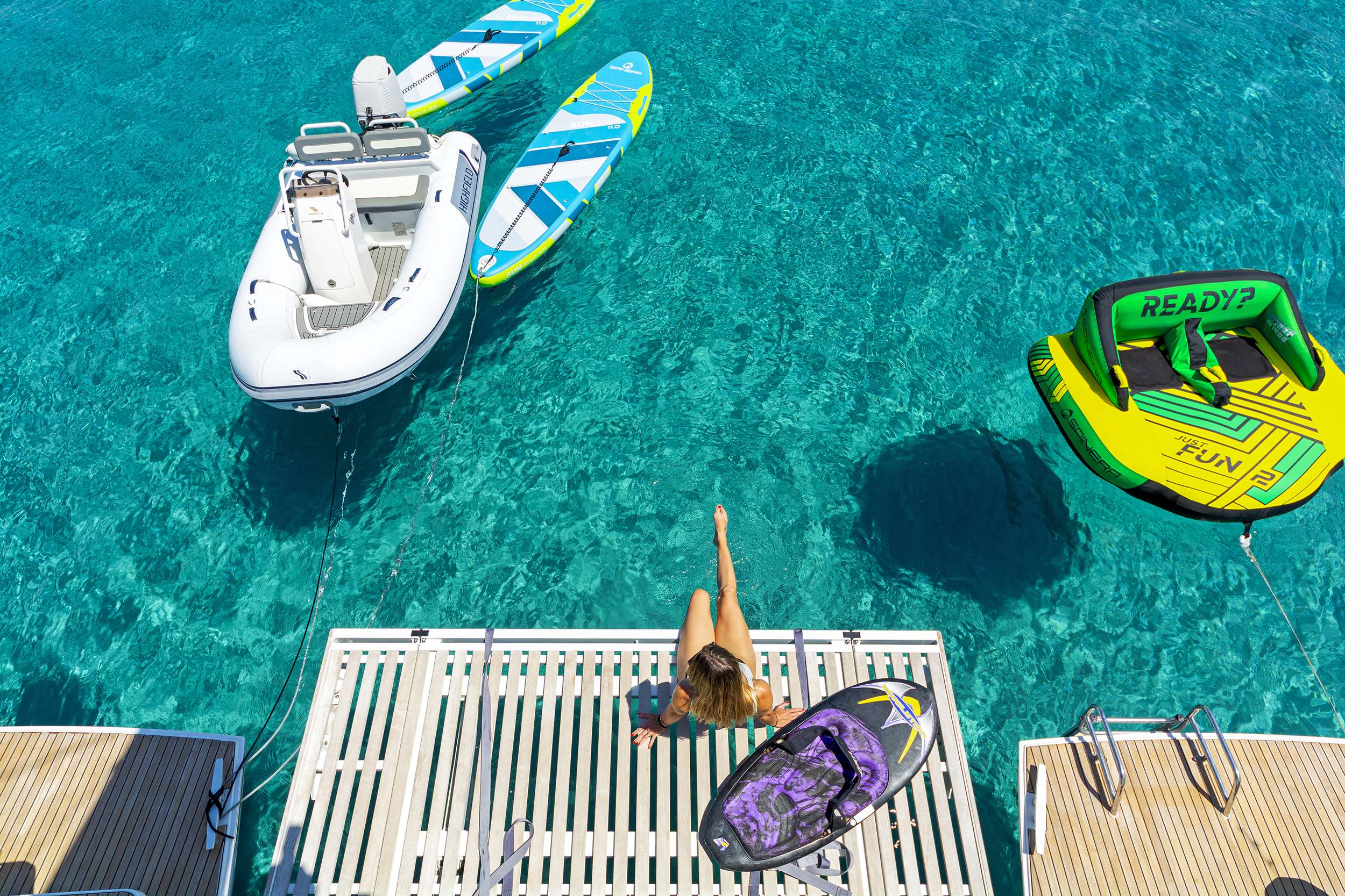 MY STAR - Lagoon 46 swim platform with water toys