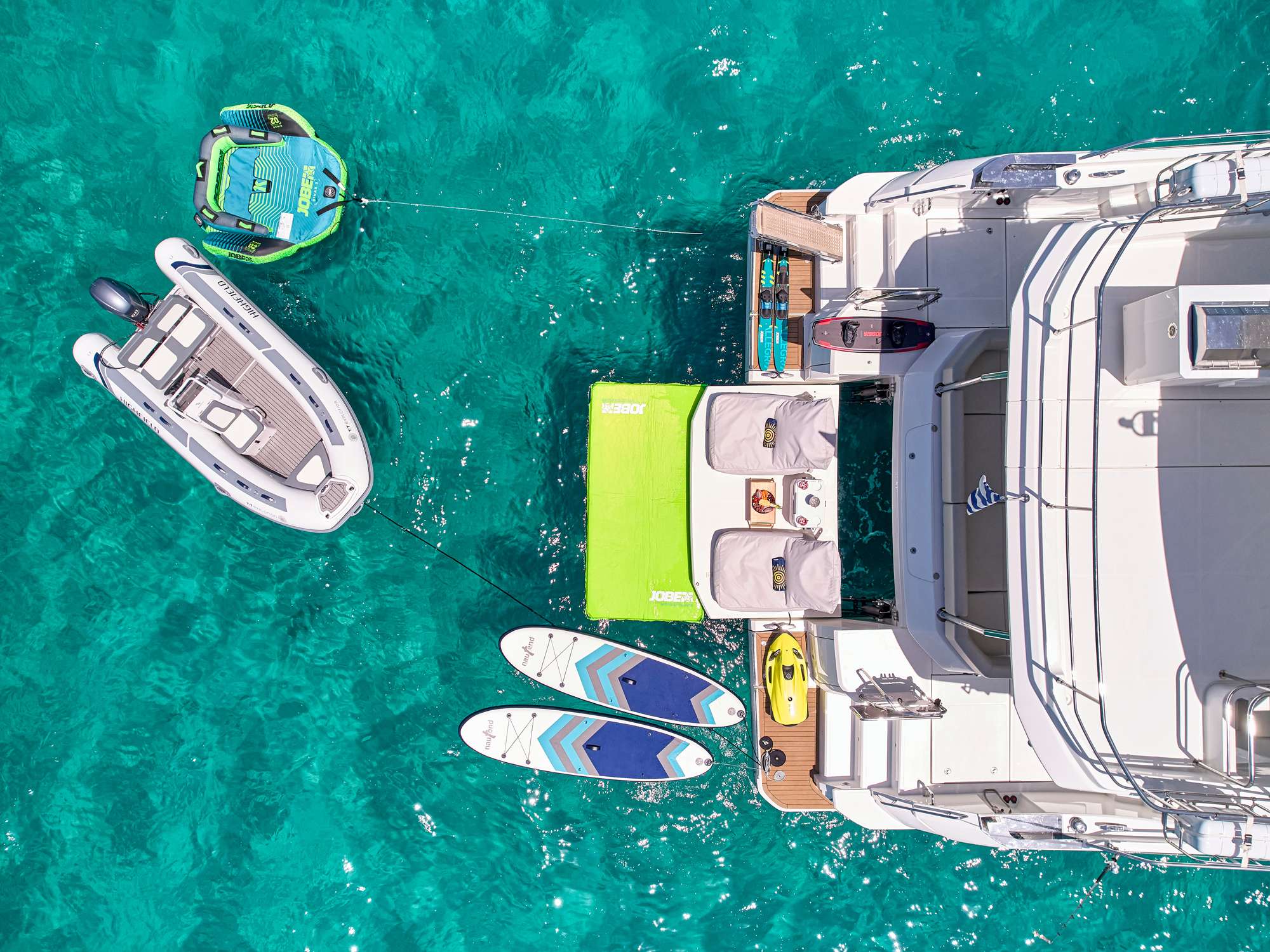 EXPLORION - Aquila 54 swim platform and water toys