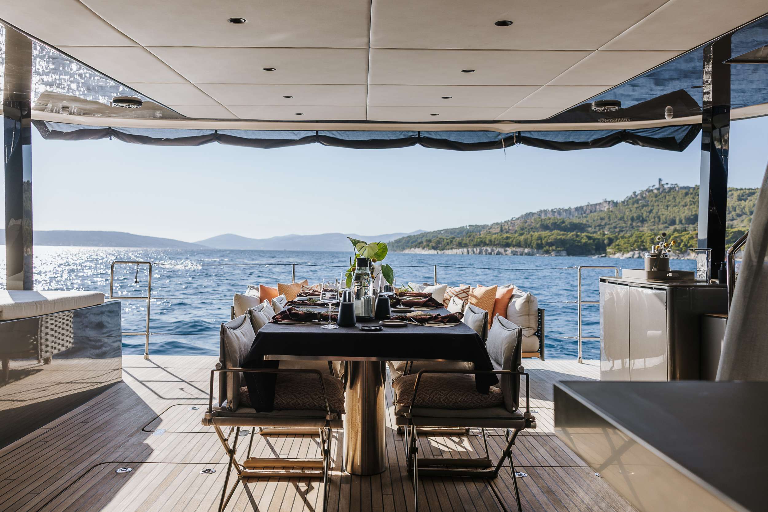 AHALYA - Sunreef 60 aft deck facing stern