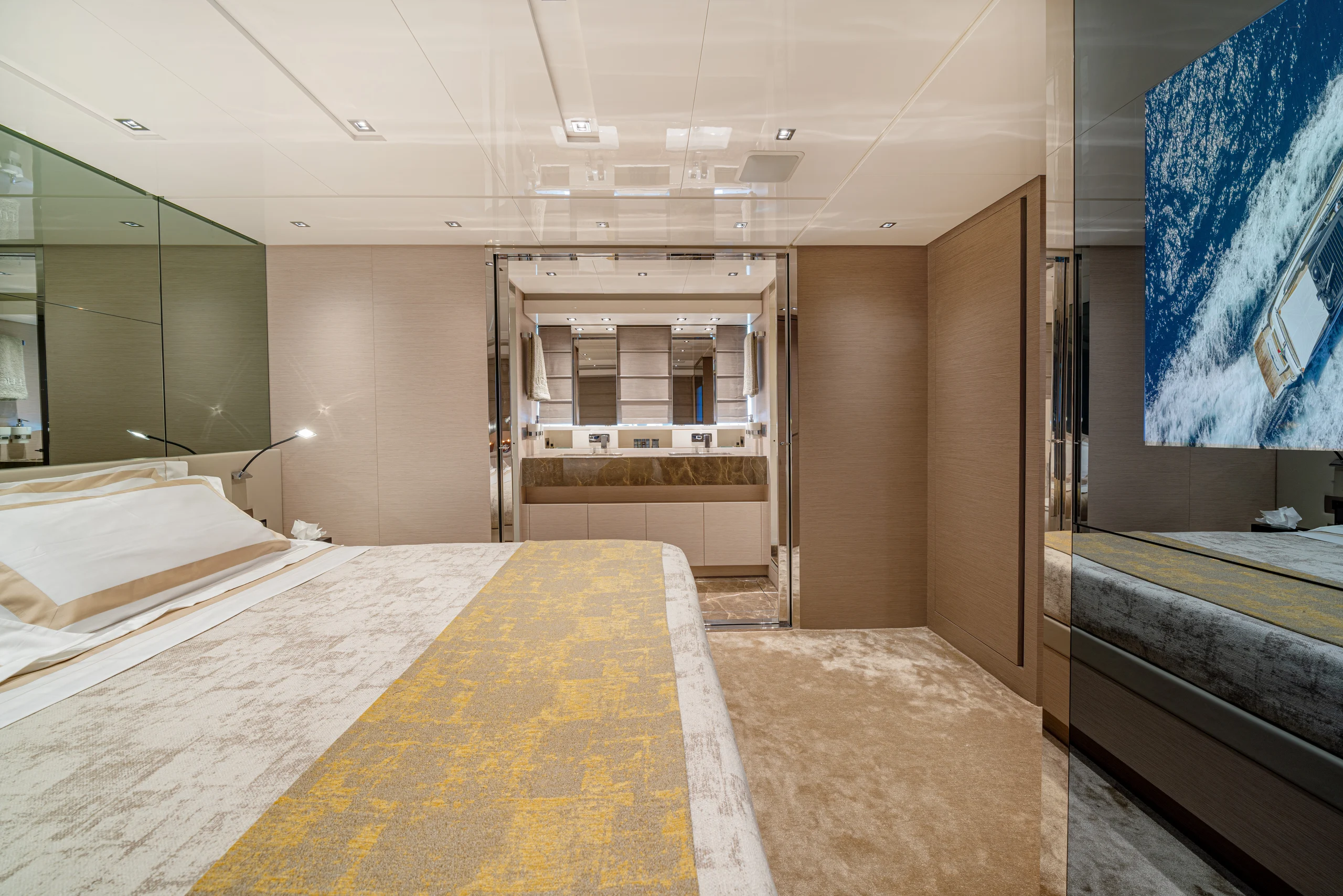 LUCKY Sanlorenzo SL78 master cabin
